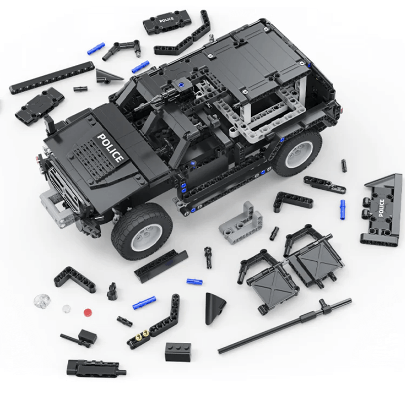 Remote Controlled SWAT Truck 560pcs