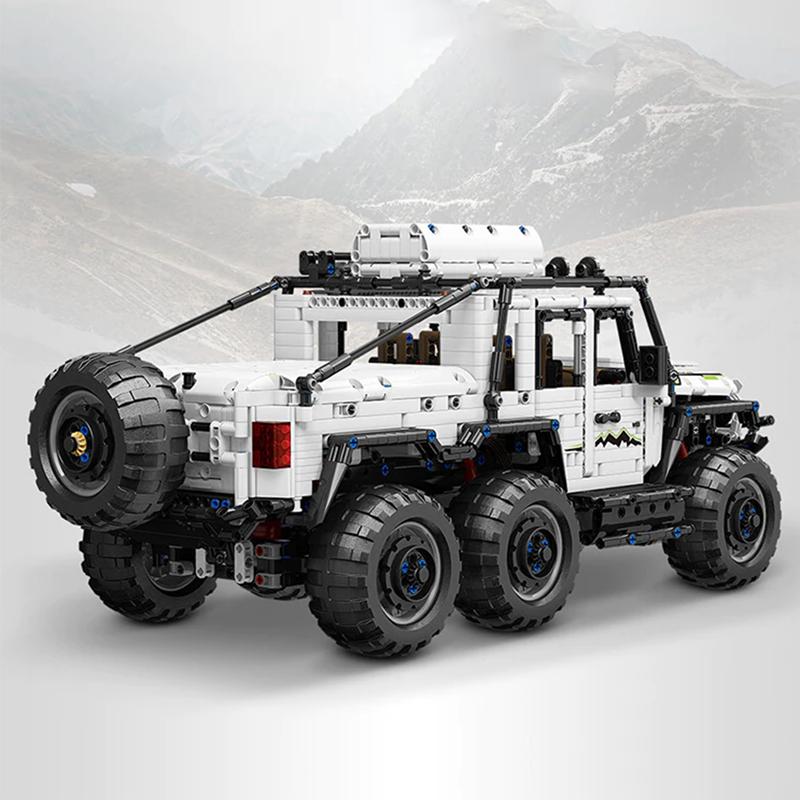 Remote Controlled Off Road Bundle 6890pcs