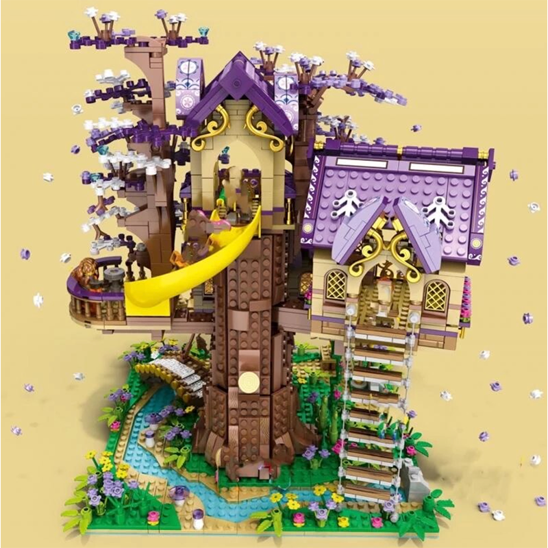 Tree House 2241pcs